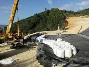 垃圾焚燒電廠(chǎng)的飛灰是如何固化打包處理的